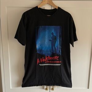 Vans A Nightmare on Elm Street Black T-Shirt Unisex Classic Fit Medium